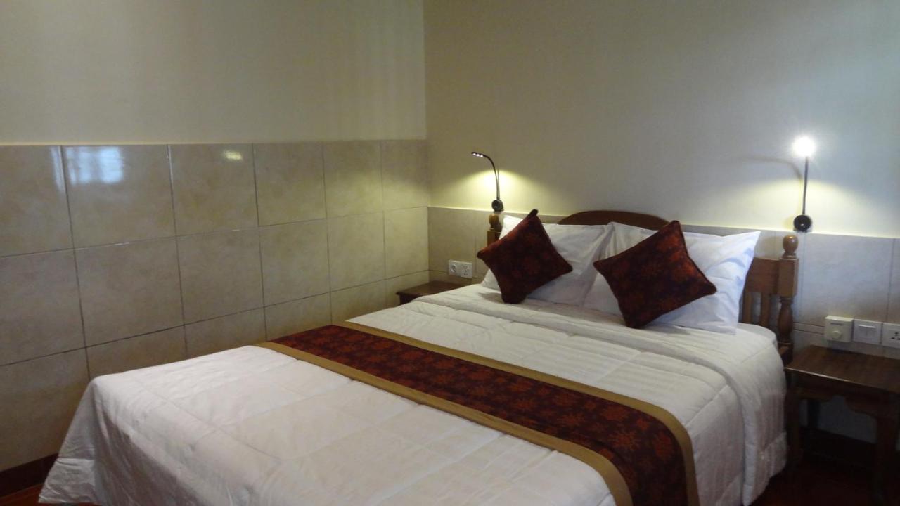 Sunarta House Homestay Ubud Esterno foto