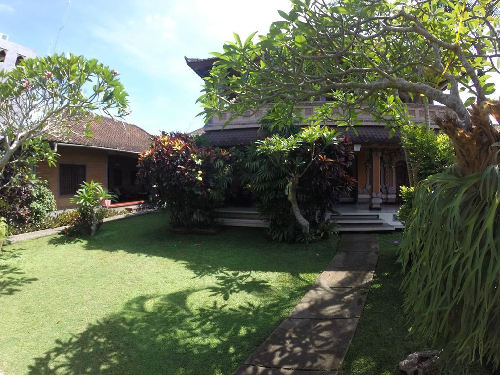 Sunarta House Homestay Ubud Esterno foto